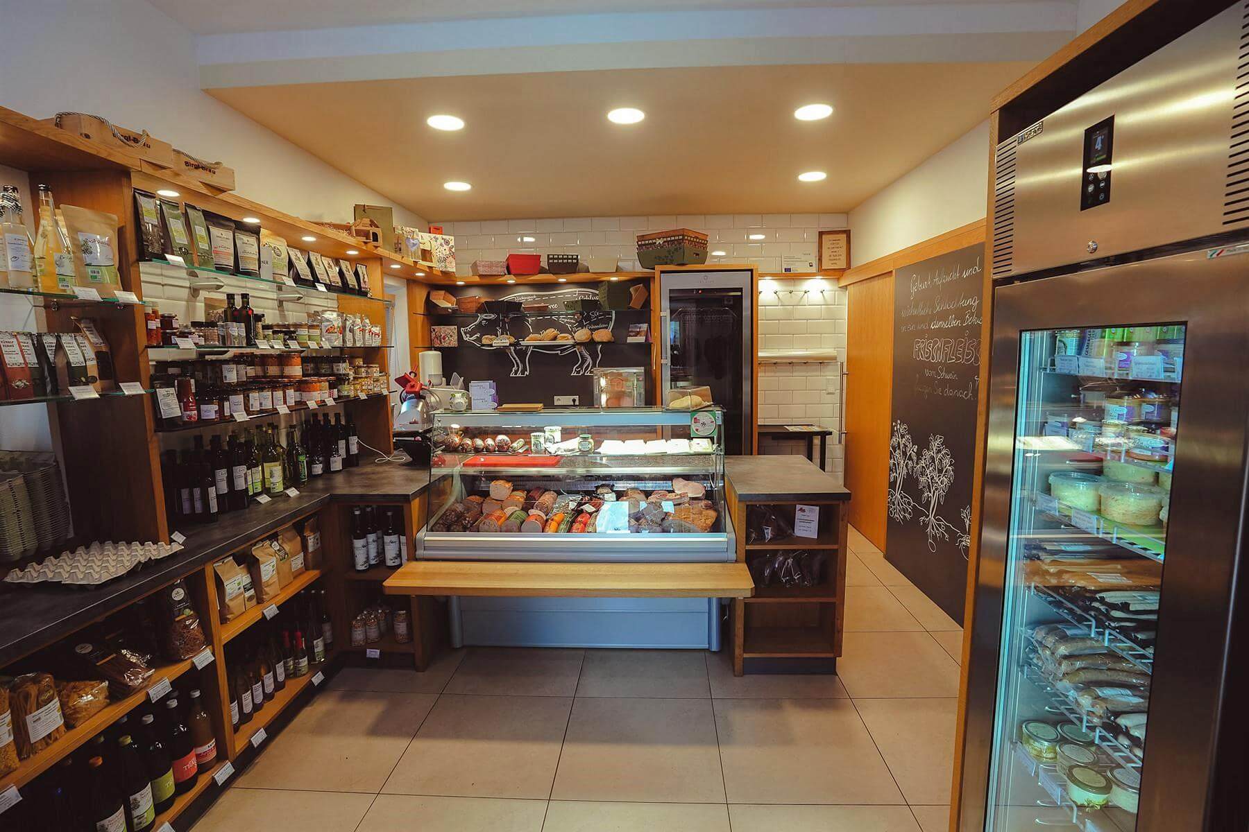 innenbereich-hofladen-marchat-theke
